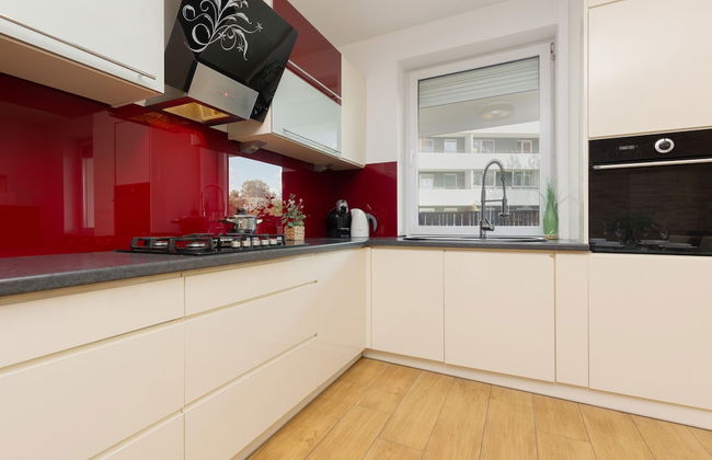 Spacious Targowek Apartment by Renters - Foto 15