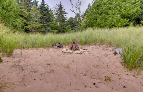 Serene Washington Island Getaway with Private Beach! - Photo 42