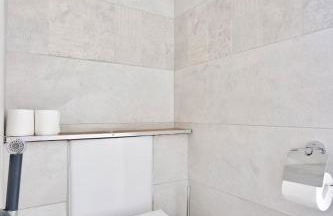 Lovely 1BR flat with direct access to subway, tram, and RER - Foto 17