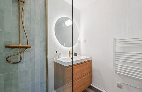 Close to Paris City Center I Eiffel Tower View - Foto 14