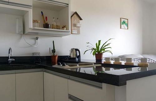 Perto do Barigui • Varanda c/ Churrasqueira - Foto 22