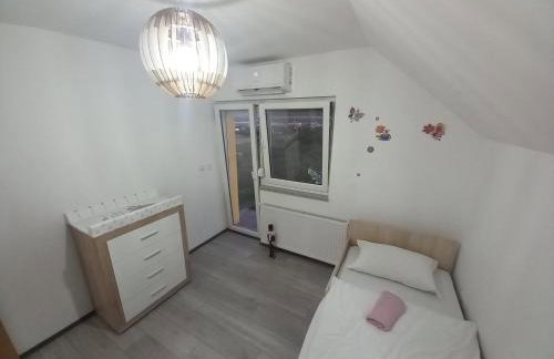 Familyway Croatia Kids Friendly Family villa with privat Pool 50 m2 Slavonski Brod - Foto 48