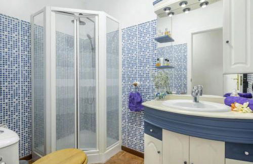 Ático con jacuzzi frente al mar de 2 habitaciones - Foto 18