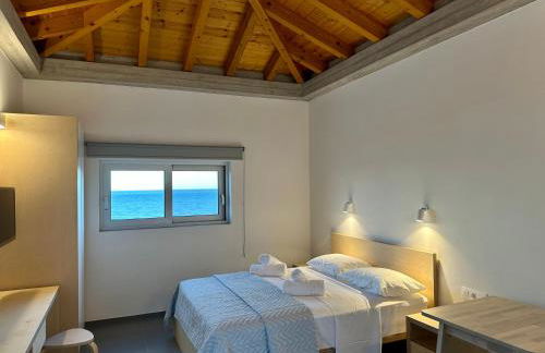 Pasithea Suites - Photo 29