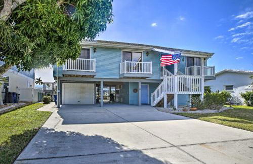 Private Pool and Deck Canalfront St James City Home - Foto 31