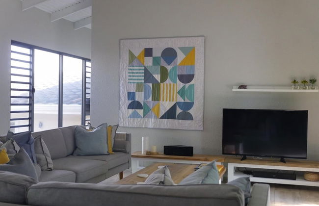 Villa Adina - Sleeps 7 - Pool - Parking - Garden - Foto 12