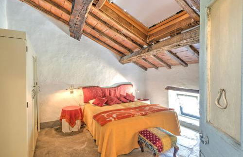 Tuscan Charm with Pool & Views - Foto 14