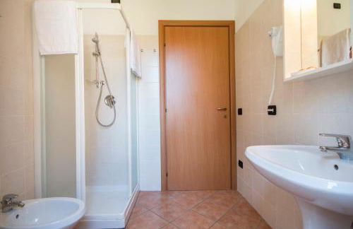 Lakeside Holiday Resort - Foto 38