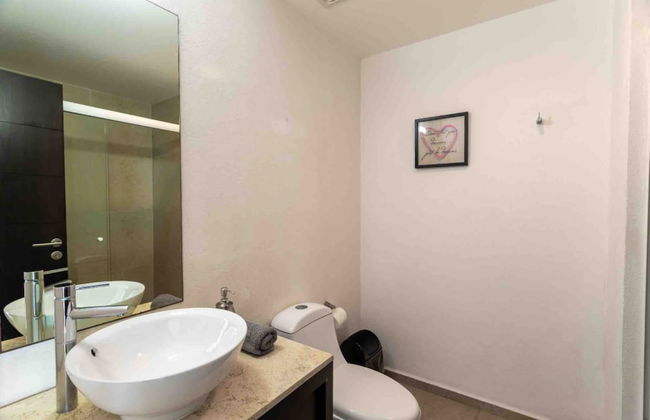 MAREA Beachfront 2 BDR - Stunning Oceanview - Photo 13