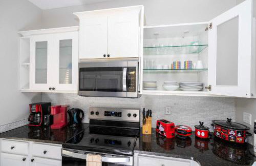 Cozy Townhouse with Private Pool in Kissimmee - Photo 65