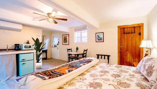 Charming Basement Studio Guesthouse 2 Blocks from UofA - Foto 4