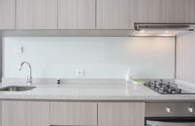 Stunning And Comfy 1Br At Ciputra World 2 Apartment - Foto 7