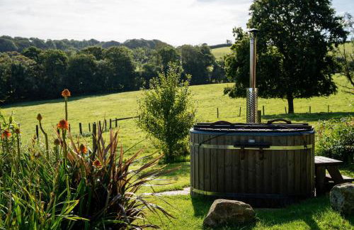 Cosy Rural Barn with Private Garden & Forest - The Cart Barn - Foto 35