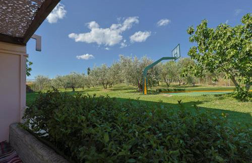 VILLA PEPONI Spacious Traditional Villa with Garden - BBQ & Private Parking - Photo 53