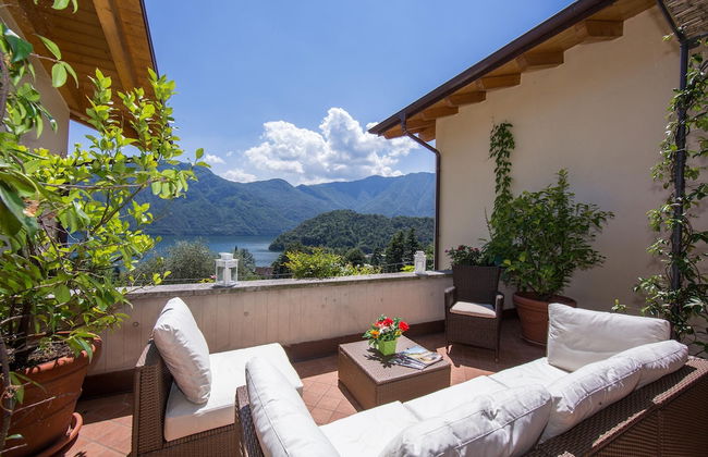 Bellavista Mezzegra - Photo 1