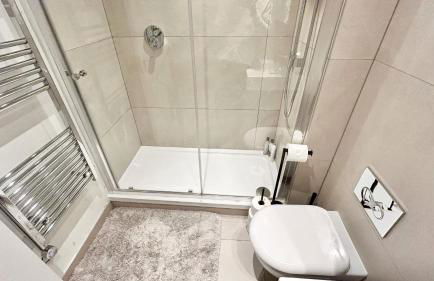 3-Bedroom with Balcony and Studio Apartments in St Johns Wood near Marylebone & Regents Park by NourNest Apartments - Foto 41