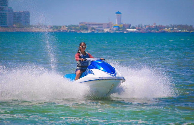 Location de jet ski à Cancún - Photo 3