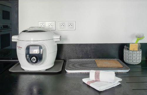 Le George V - Appartement centre ville et parking - Foto 41