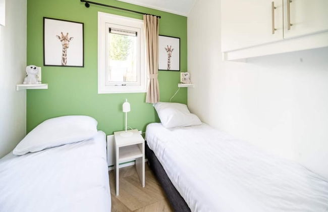 Tidy Chalet With Dishwasher, Near the River Maas - Photo 4