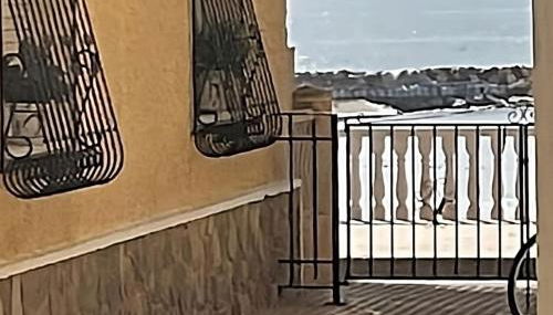 Disfruta frente al mar, a 50 metros, y desconecta - Foto 5