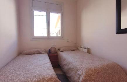Capmany - Photo 10