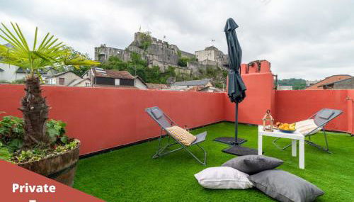 Air-conditioned flat with terrace - Private & independent - Lourdes - Foto 2, sunbed, Garden view