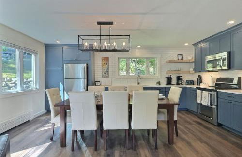 Alpine Chalet Grill, Fire pit, Pool, Gym, CornHole - Photo 14