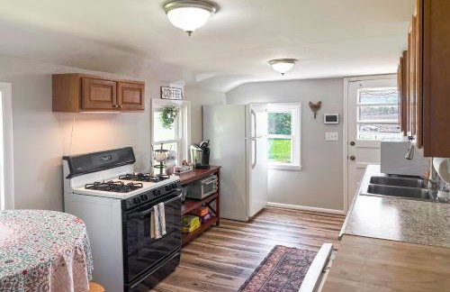 Peaceful Franklin Cottage about 1 Mi to Downtown! - Foto 7