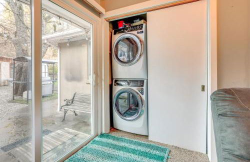 4 Mi to Dtwn Grass Valley Forest Oasis with Hot Tub - Foto 10