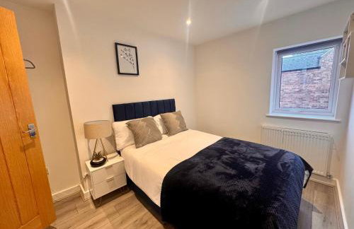 Central 2 Bedroom Apartment with Free Parking Sleeps 8 & Walk to City Centre & Arena - Foto 48