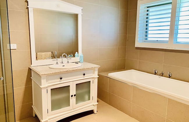 Grand Gippsland Home Sleeps Up To 28 - Foto 25