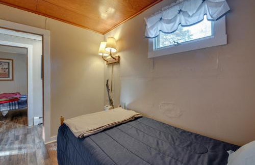 Cozy Pennsylvania Home with Fire Pit and Dock Access! - Foto 16