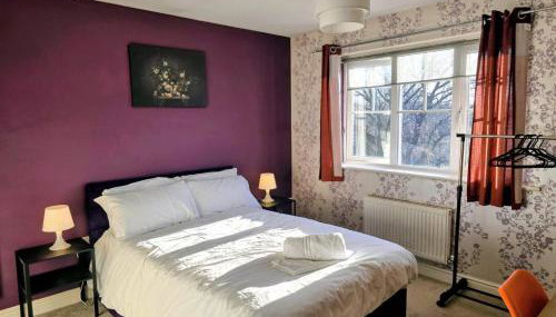 Spacious Home in Walsall with Parking & Garden - Foto 1