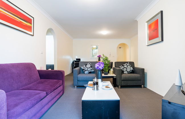 Eastwood Furnished Apartments - Foto 10