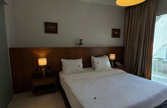 NY Suites Hotel - Photo 6