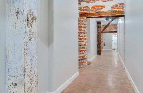 The Saf-e House Downtown Newport News - Foto 25