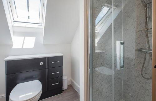 Geoff's Rest at Pond Hall Farm in Hadleigh with Private Hot Tub - Foto 20