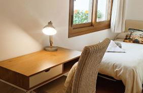 Piscina, patio privado y aparcamiento - Foto 11