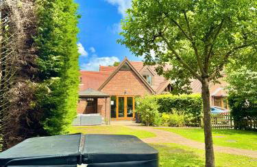 Serene Retreat - Hot Tub - Pool Table - Close to New Forest and Bournemouth Beach - Sleeps 12 - Foto 75