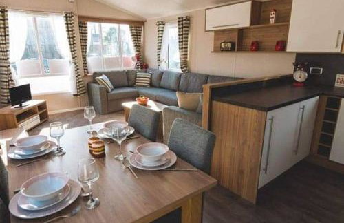 Premium Chalet at Newquay Away Resorts MV7 - Foto 2