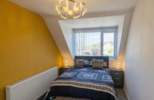 Family-Friendly Detached House Near Leeds and Bradford with Garden - Foto 5