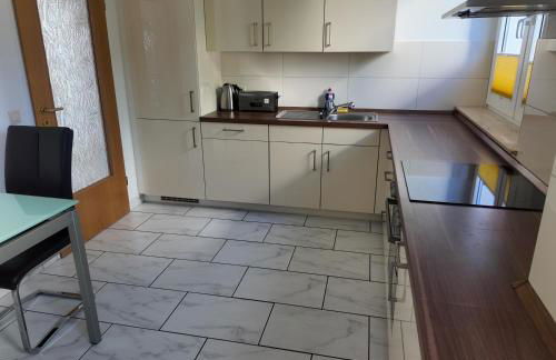 1-5 Pers. Beeindruckende Aussicht, modern+zentral Wuppertal - Foto 4