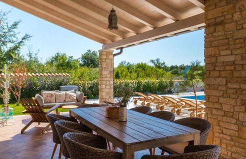 Villa Campi for 10 persons near Pula with large garden, private golf and tennis court, kids playground & wellness area - Foto 49