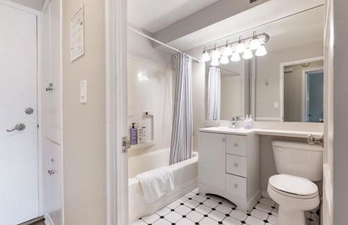 Eclectic Downtown & Cap Hill King bed & Kitchen - Foto 14