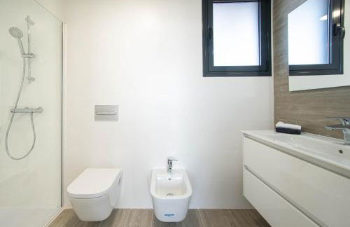 Modern sea front jacuzzi Blue Sky - Photo 20