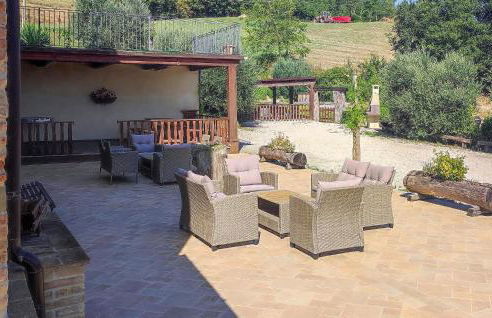 Nice Apartment In Città Di Castello Pg - Foto 3