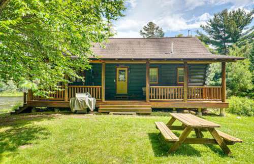 Dock, Fire Pit Historic Lakefront Cabin in Mercer - Foto 28