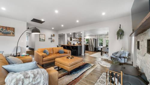 Canyon Retreat with Hot Tub 3min to Broadmoor - Foto 4