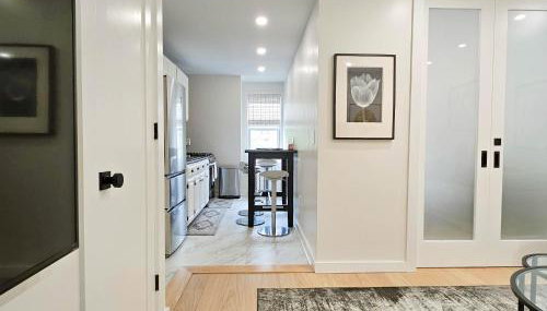 Bright Modern 2-bedroom apartment - Prime Astorioa - near subway - Foto 2