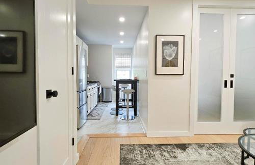 Bright Modern 2-bedroom apartment - Prime Astorioa - near subway - Foto 2